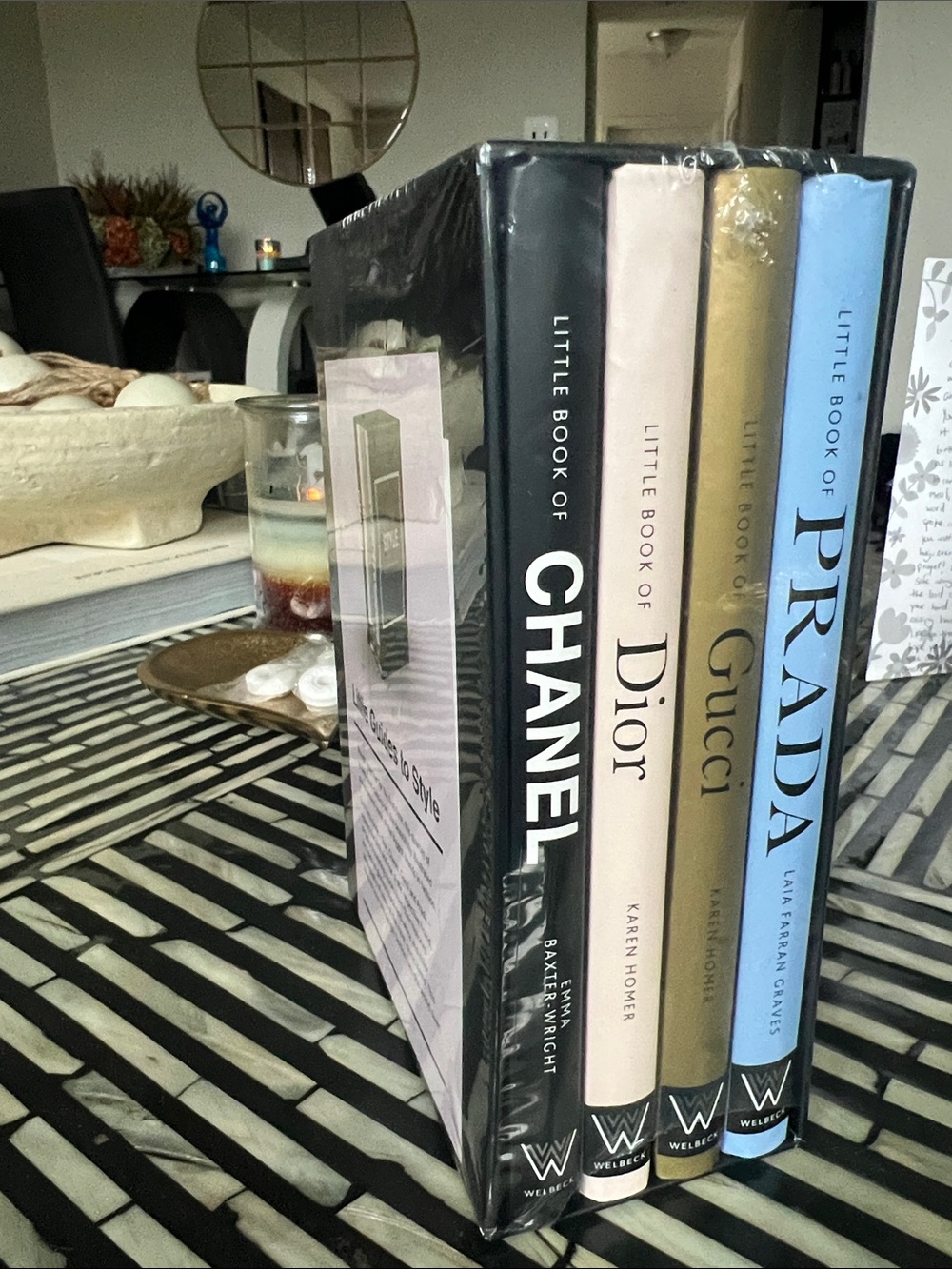 Little Guides To Style